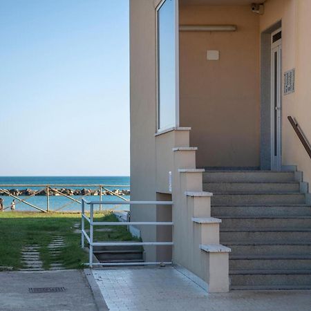Awesome Apartment In Ortona With Wifi 外观 照片