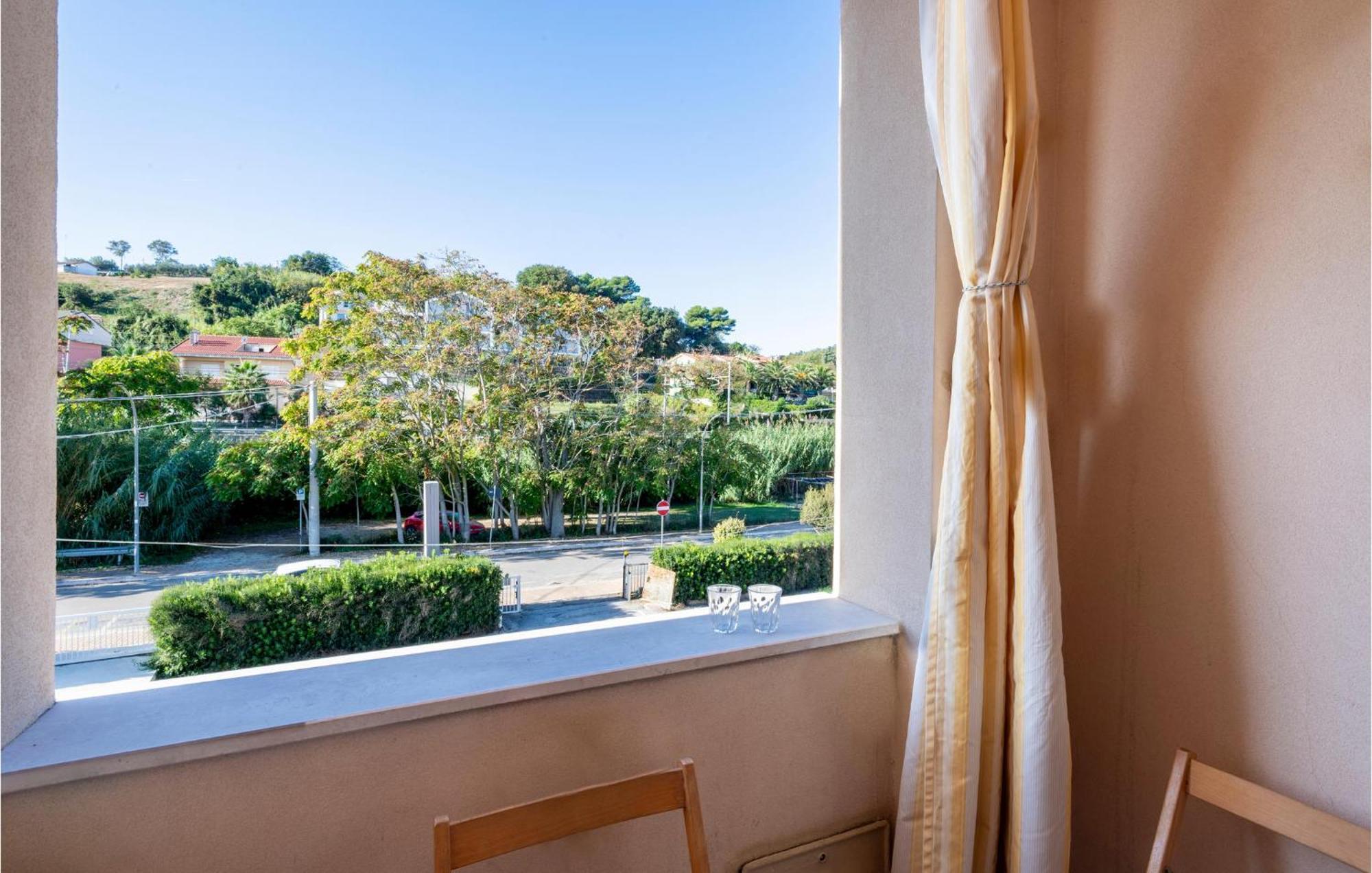 Awesome Apartment In Ortona With Wifi 外观 照片